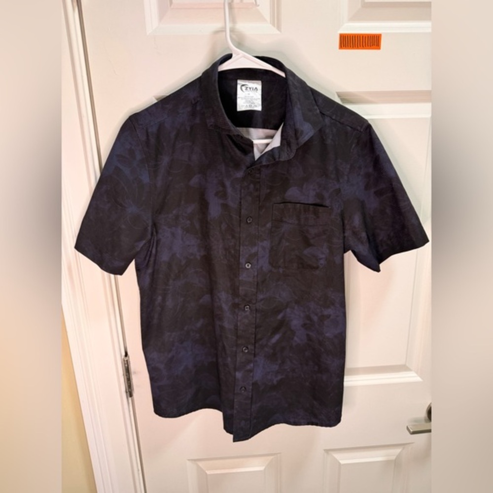 Mens Zyia Short Sleeve Button Down Shirt